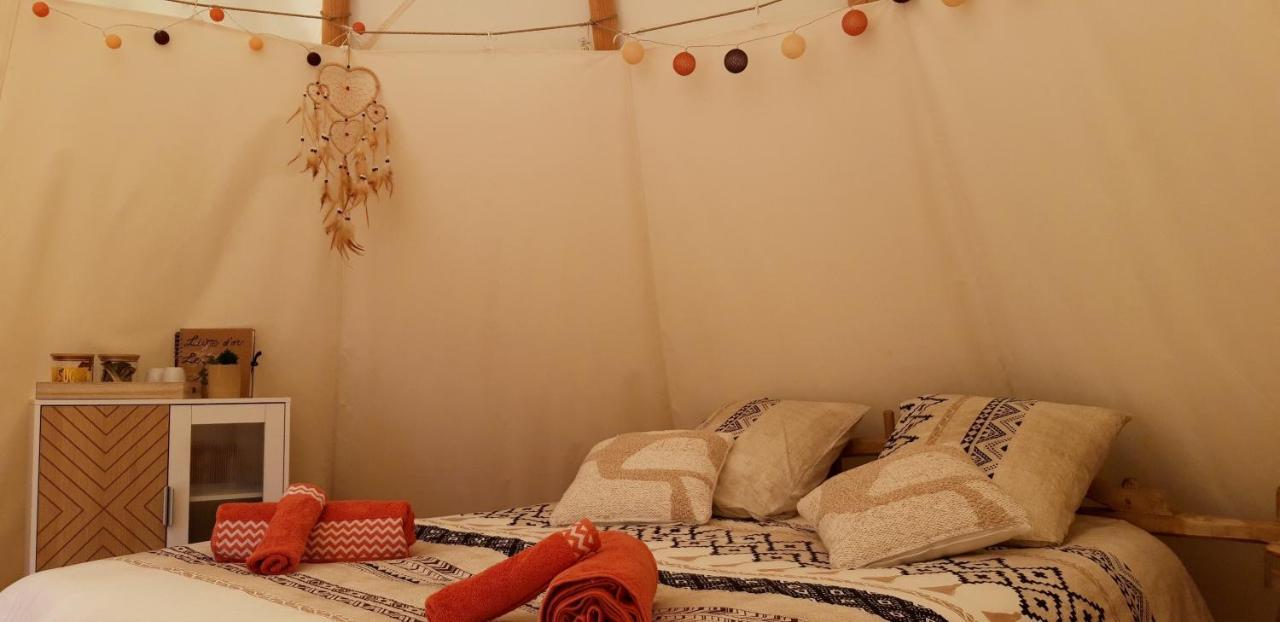 Le Tipi A Marie, Deconnectez- Vous !!! Cambounes Exterior foto