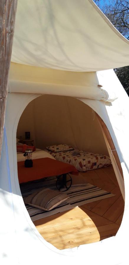 Le Tipi A Marie, Deconnectez- Vous !!! Cambounes Exterior foto