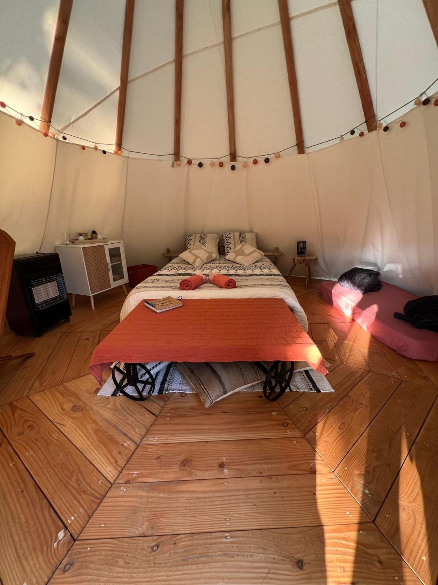 Le Tipi A Marie, Deconnectez- Vous !!! Cambounes Exterior foto